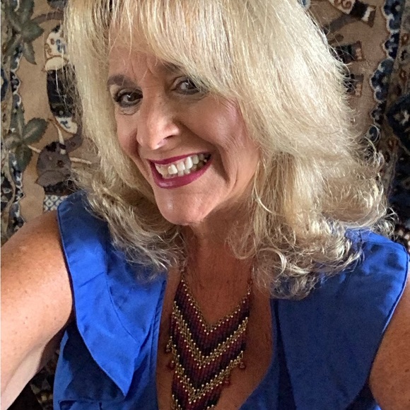 ZANZEA dress, royal blue low-cut with ruffles fits like a glove very flattering - Picture 3 of 11